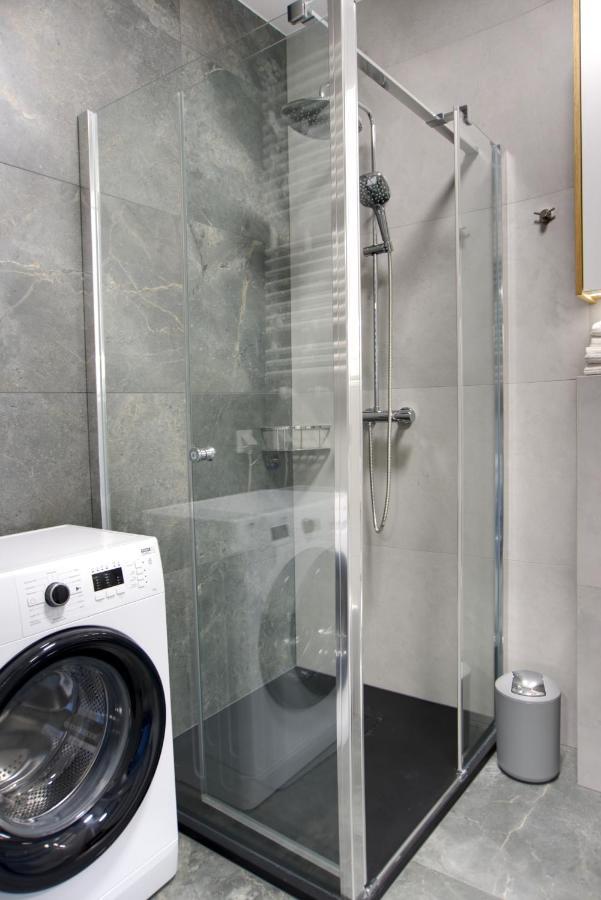 Essence Apartments Topaz Poznan Ngoại thất bức ảnh