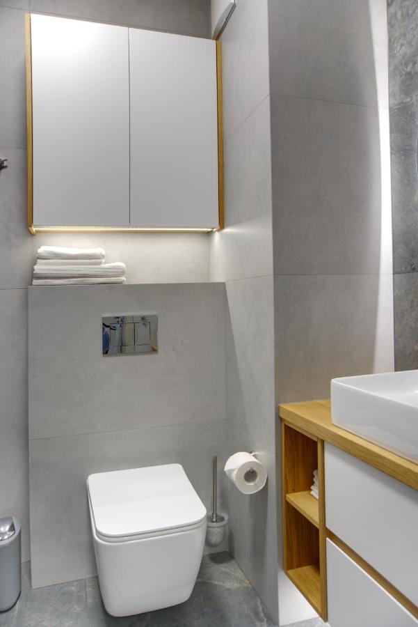 Essence Apartments Topaz Poznan Ngoại thất bức ảnh